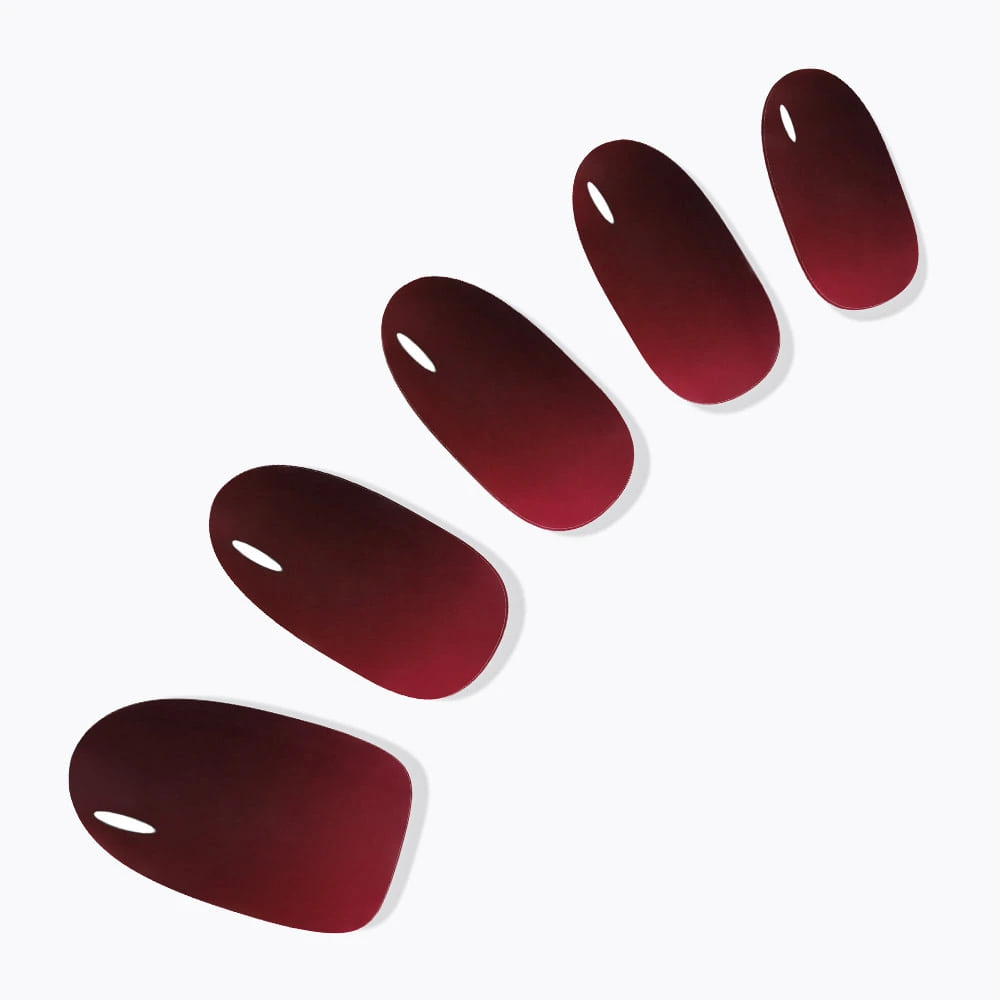 Dashing Diva Classic Burgundy Diamond [Almond]