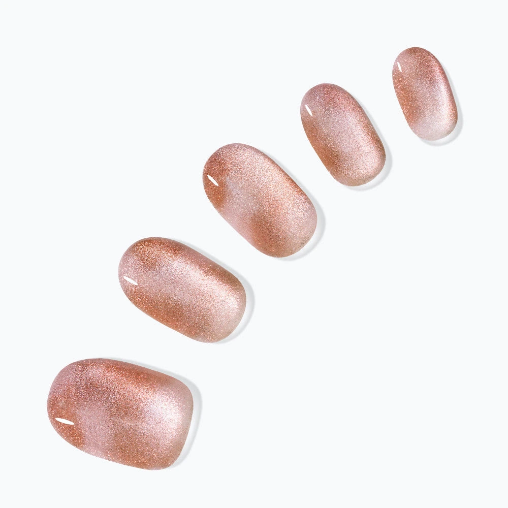 Dashing Diva PICK Moody [Oval]
